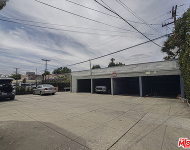 109 S Berendo Street - Photo Thumbnail 22
