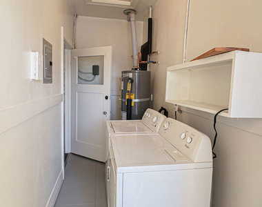 109 S Berendo Street - Photo Thumbnail 19