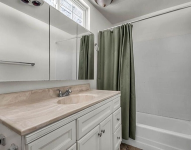 7318 W 88th Street - Photo Thumbnail 23
