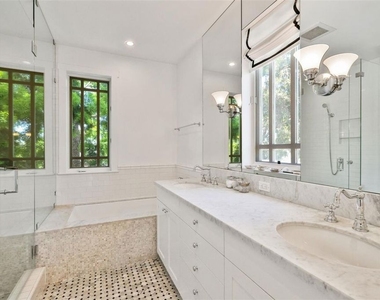 749 Milwood Avenue - Photo Thumbnail 12