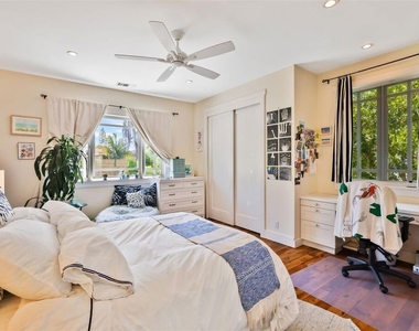 749 Milwood Avenue - Photo Thumbnail 9