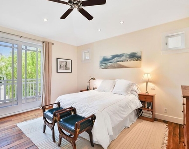 749 Milwood Avenue - Photo Thumbnail 8