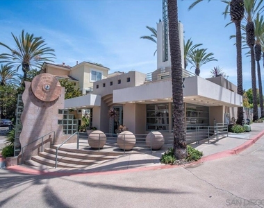 12630 Carmel Country Road - Photo Thumbnail 7