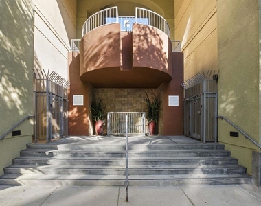 1501 Front St - Photo Thumbnail 37