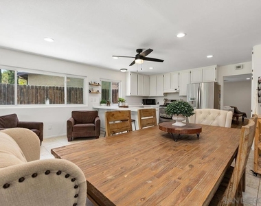 4105 Auburn Ave - Photo Thumbnail 15