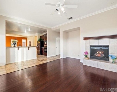 32916 Vine Street - Photo Thumbnail 3