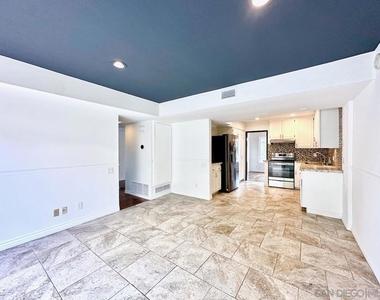10535 Caminito Banyon - Photo Thumbnail 7