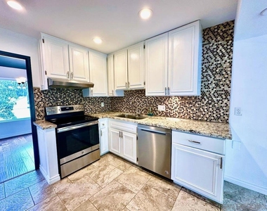 10535 Caminito Banyon - Photo Thumbnail 10