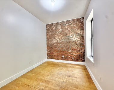 772 Jefferson Avenue - Photo Thumbnail 12