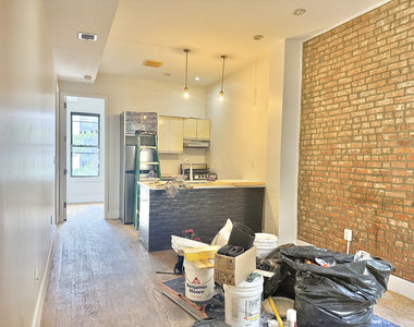 772 Jefferson Avenue - Photo Thumbnail 16