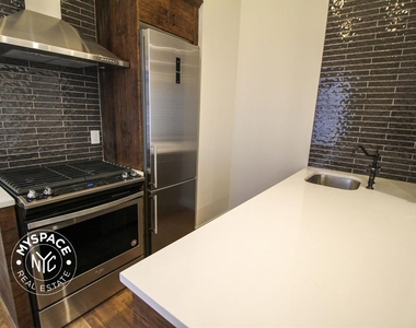 18-24 Palmetto Street - Photo Thumbnail 3