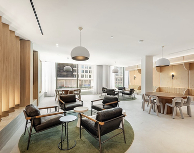 395 Carroll Street - Photo Thumbnail 9