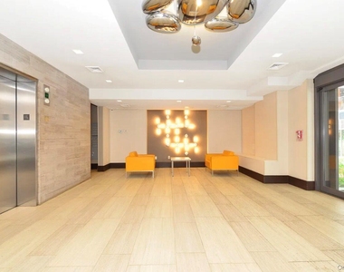 3916 Prince Street - Photo Thumbnail 3