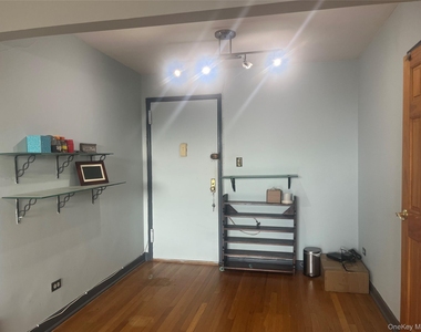 139-15 83rd Avenue - Photo Thumbnail 5