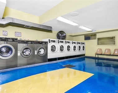 139-15 83rd Avenue - Photo Thumbnail 15