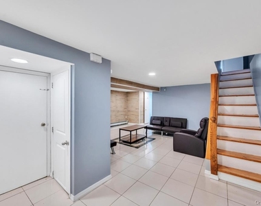 19 Dartmouth Street - Photo Thumbnail 32
