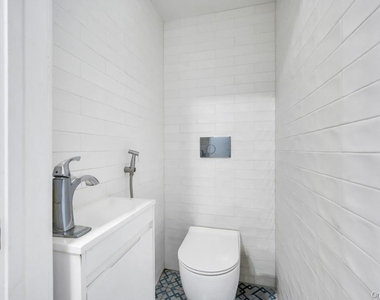 19 Dartmouth Street - Photo Thumbnail 22