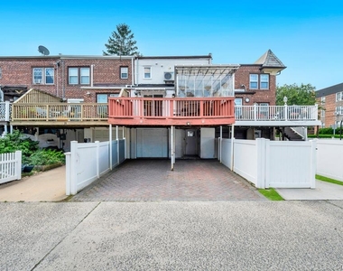 19 Dartmouth Street - Photo Thumbnail 4
