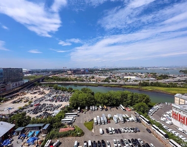 133-36 37th Avenue - Photo Thumbnail 20
