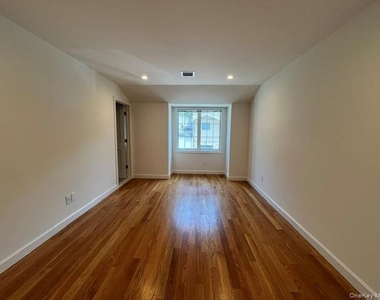 54 Ashwood Road - Photo Thumbnail 14