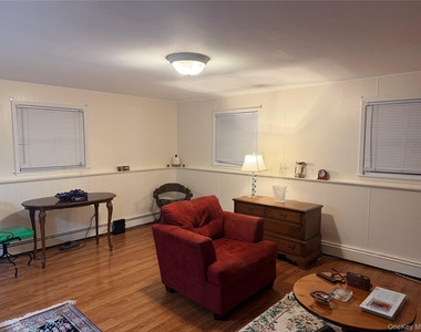 31 Richard Road - Photo Thumbnail 3