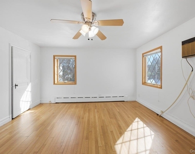 54 Vernon Parkway - Photo Thumbnail 14
