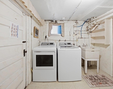 54 Vernon Parkway - Photo Thumbnail 20