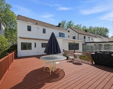 54 Vernon Parkway - Photo Thumbnail 17