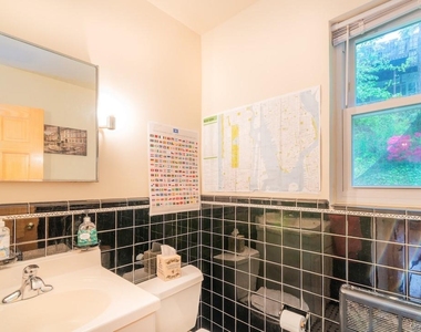 20 Dorchester Drive - Photo Thumbnail 11