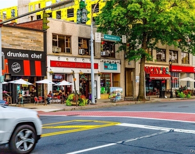 16 Lake Street - Photo Thumbnail 15