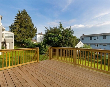 7 Madison Street - Photo Thumbnail 17