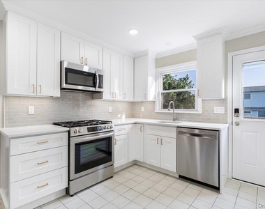 7 Madison Street - Photo Thumbnail 1