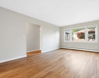 7 Madison Street - Photo Thumbnail 5