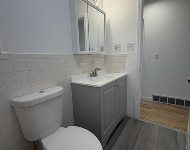 5 Saybrook Drive - Photo Thumbnail 10