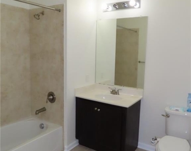 544 E Celebration Way - Photo Thumbnail 16
