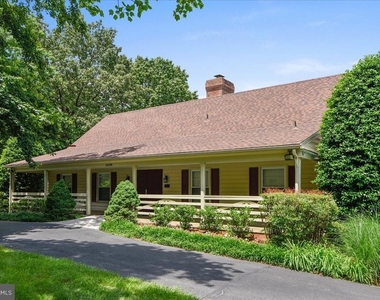 3802 Koval Lane - Photo Thumbnail 46