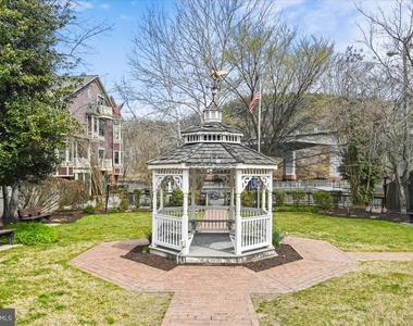 3802 Koval Lane - Photo Thumbnail 37