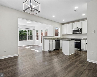 3802 Koval Lane - Photo Thumbnail 6