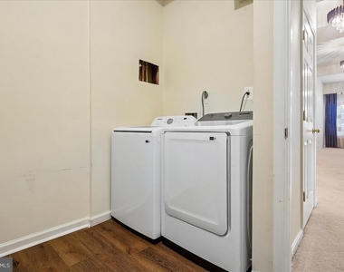 3802 Koval Lane - Photo Thumbnail 21