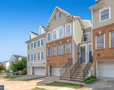 12703 Gartney Lane - Photo Thumbnail 1