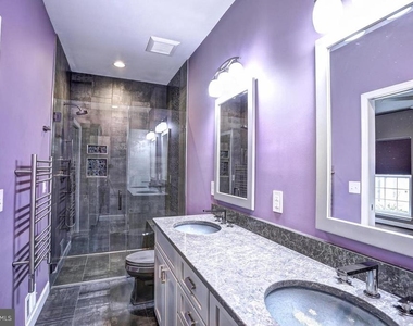 21441 Humbolt Square - Photo Thumbnail 8