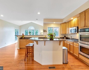 43364 Deepspring Court - Photo Thumbnail 12