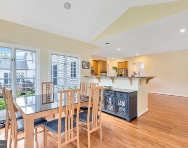 43364 Deepspring Court - Photo Thumbnail 14