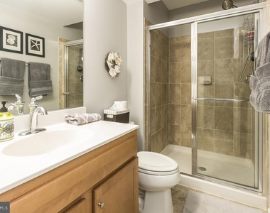 42674 Orefield Terrace - Photo Thumbnail 9