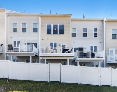 42674 Orefield Terrace - Photo Thumbnail 12