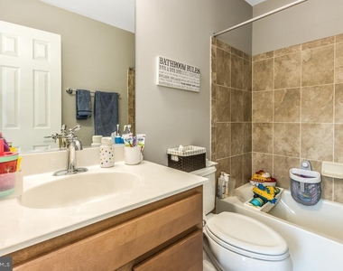 42674 Orefield Terrace - Photo Thumbnail 11