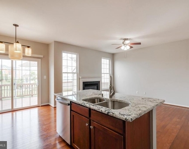 25286 Mcintyre Square - Photo Thumbnail 17