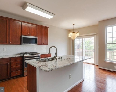 25286 Mcintyre Square - Photo Thumbnail 12