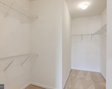 25286 Mcintyre Square - Photo Thumbnail 23