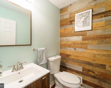6224 Capella Avenue - Photo Thumbnail 10